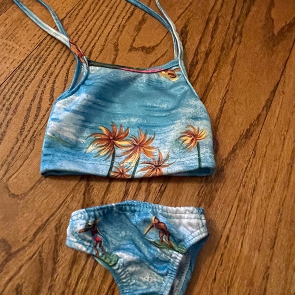 Bikini swimsuit for 18" dolls with surfer print - Picture 1 of 2